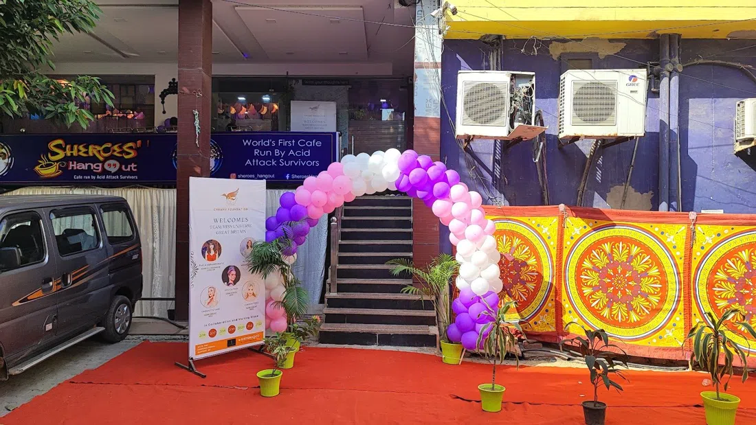 Sheroes Hangout, Agra