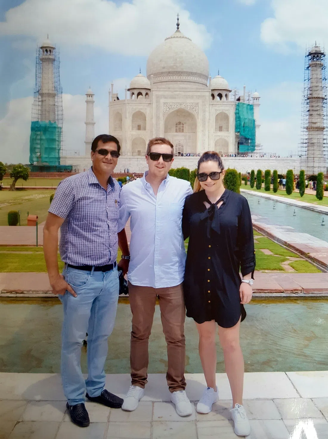 Taj Tour Guide, Agra