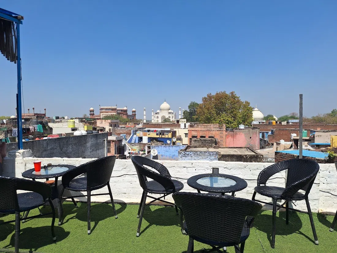 The Hippie Cafe, Agra